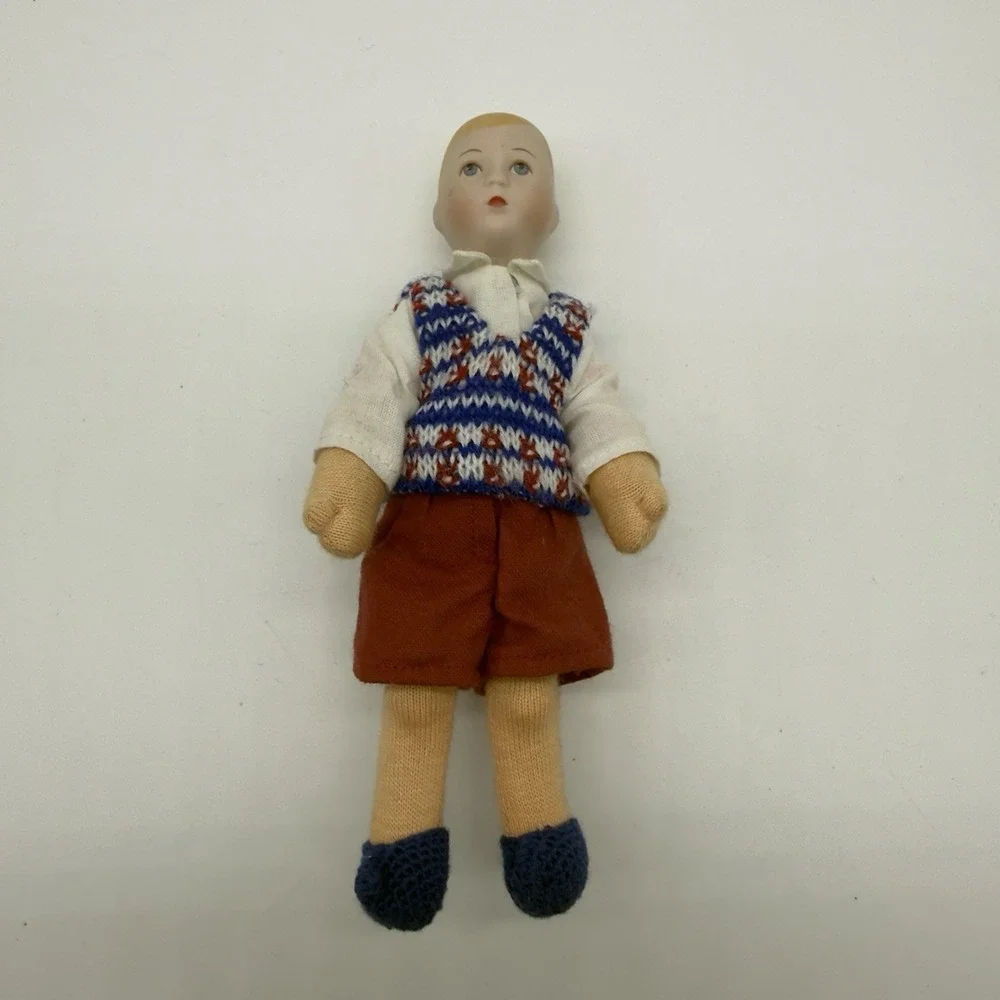 Lot of 5 Käthe Kruse‎ Club Edition 1:12 Miniature Porcelain Dollhouse Dolls Mint